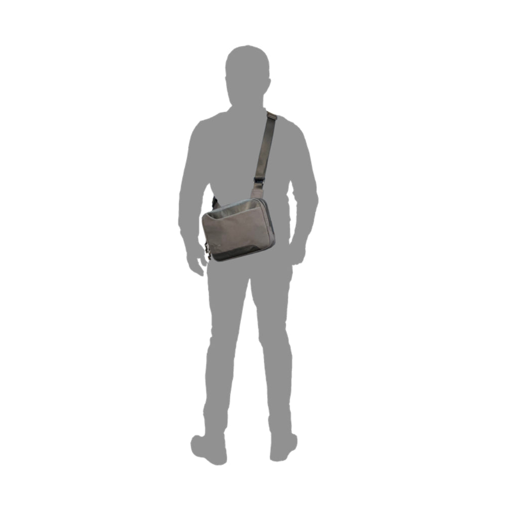 LUTON Shoulder Bag