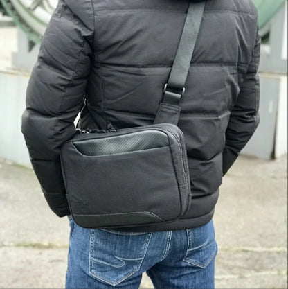 LUTON Shoulder Bag